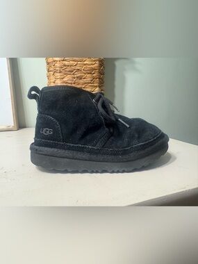 UGG Black Suede Lace-Up Chukka Boot